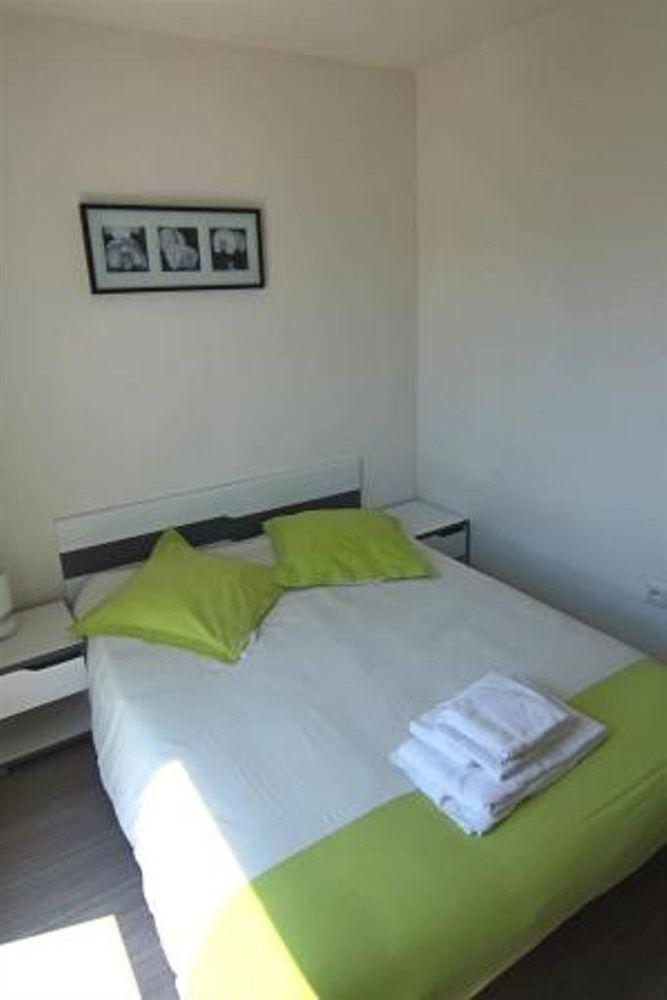 Residence Hoteliere Laudine Reims Eksteriør billede