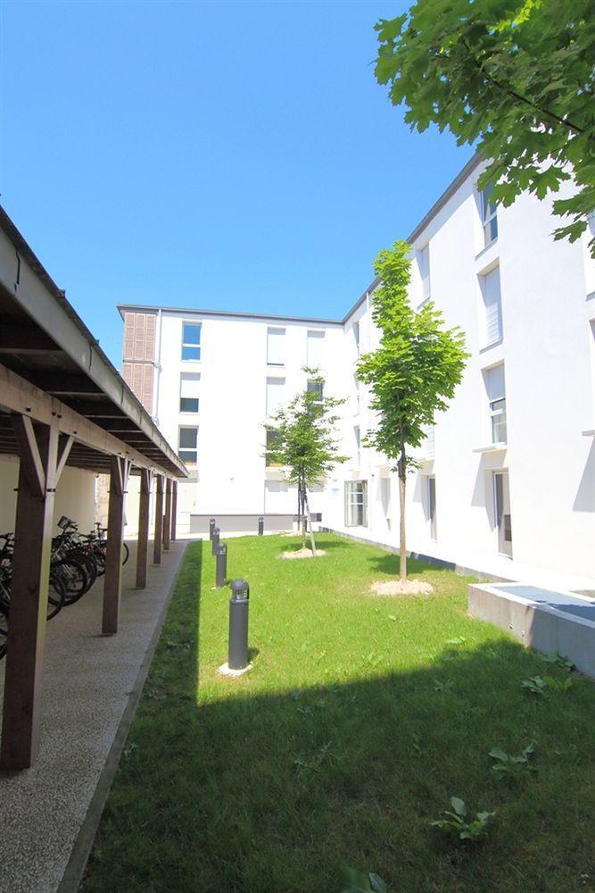 Residence Hoteliere Laudine Reims Eksteriør billede